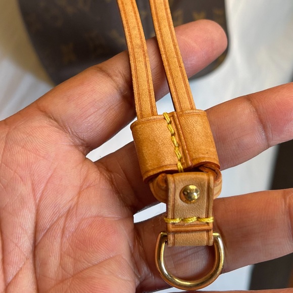 Authentic Louis Vuitton Monogram Never PM Full Tote - Picture 2 of 16